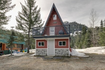 Photo 2 at 46890 Sakwi Creek Road, Hemlock, Mission