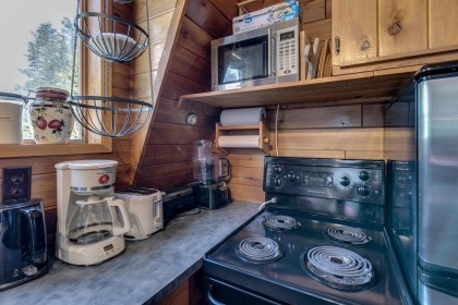 Photo 17 at 46890 Sakwi Creek Road, Hemlock, Mission