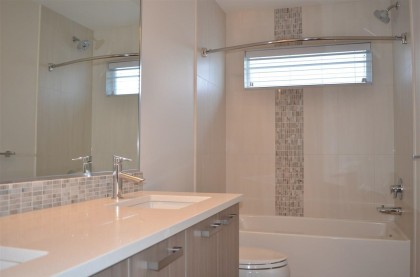 Photo 8 at 11036 Buckerfield Drive, Cottonwood MR, Maple Ridge