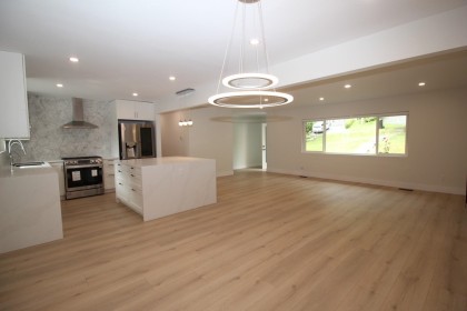 Photo 7 at 2076 Clare Place, Mary Hill, Port Coquitlam