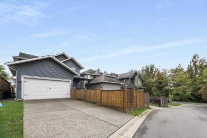 Photo 37 at 24375 112 Avenue, Cottonwood MR, Maple Ridge