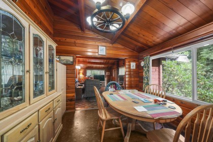 Photo 3 at 10941 249 Street, Thornhill MR, Maple Ridge