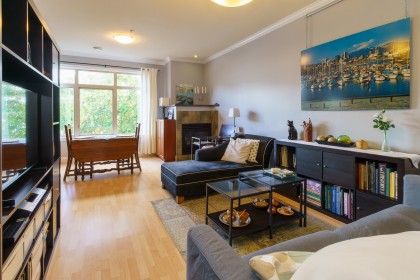 Photo 12 at 2018 Fraser Avenue, Glenwood PQ, Port Coquitlam