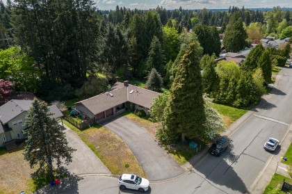 Photo 1 at 21190 Glenwood Avenue, Northwest Maple Ridge, Maple Ridge