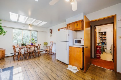 Photo 20 at 21190 Glenwood Avenue, Northwest Maple Ridge, Maple Ridge