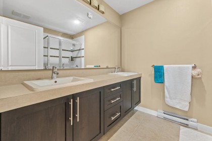 Photo 11 at 43 - 11176 Gilker Hill Road, Cottonwood MR, Maple Ridge