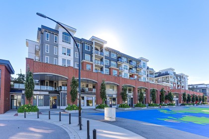 Photo 3 at 4207 - 2180 Kelly Avenue, Central Pt Coquitlam, Port Coquitlam