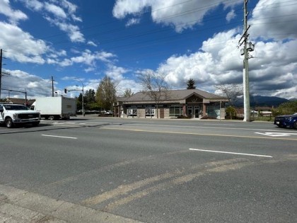 Photo 14 at 23004 Dewdney Trunk Road, East Central, Maple Ridge