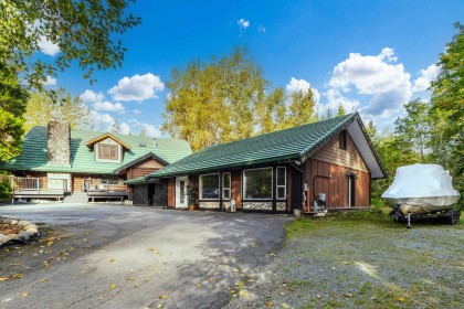 Photo 1 at 26651 Cunningham Avenue, Thornhill MR, Maple Ridge