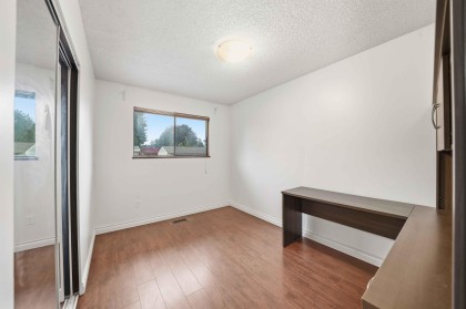 Photo 16 at 22970 Storey Avenue, East Central, Maple Ridge