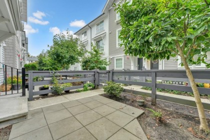 Photo 3 at 74 - 19696 Hammond Road, South Meadows, Pitt Meadows