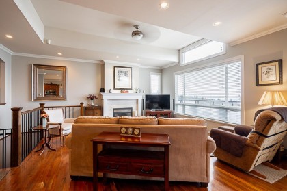 Photo 5 at 33775 Grewall Crescent, Mission BC, Mission