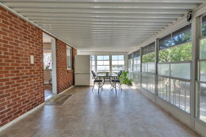 Photo 9 at 9370 263 Street, Thornhill MR, Maple Ridge