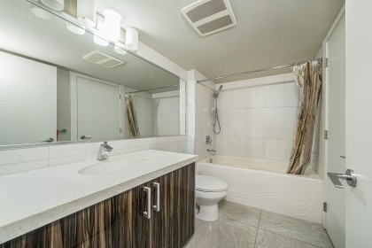 Photo 16 at 303 - 22318 Lougheed Highway, West Central, Maple Ridge