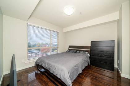 Photo 12 at 303 - 22318 Lougheed Highway, West Central, Maple Ridge