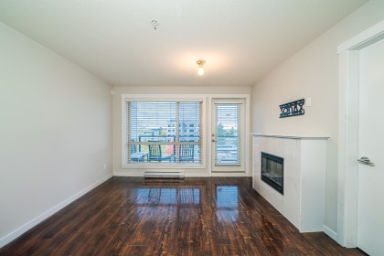 Photo 10 at 303 - 22318 Lougheed Highway, West Central, Maple Ridge