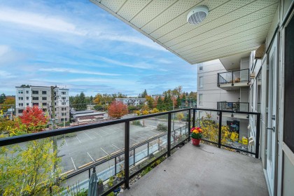 Photo 19 at 303 - 22318 Lougheed Highway, West Central, Maple Ridge