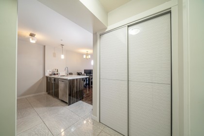 Photo 8 at 303 - 22318 Lougheed Highway, West Central, Maple Ridge