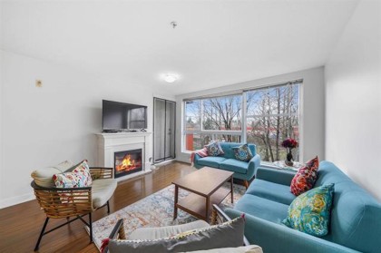 Photo 1 at 204 - 12075 228 Street, East Central, Maple Ridge