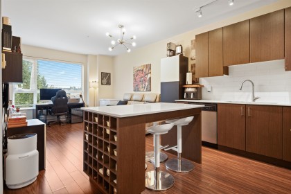 Photo 12 at 307 - 2351 Kelly Avenue, Central Pt Coquitlam, Port Coquitlam