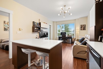 Photo 7 at 307 - 2351 Kelly Avenue, Central Pt Coquitlam, Port Coquitlam