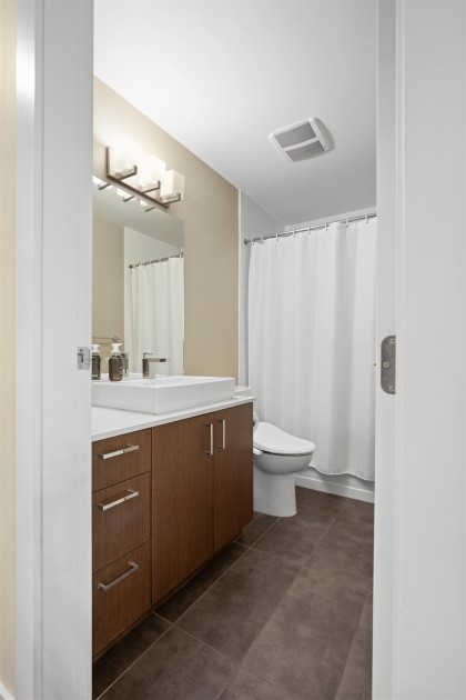 Photo 19 at 307 - 2351 Kelly Avenue, Central Pt Coquitlam, Port Coquitlam