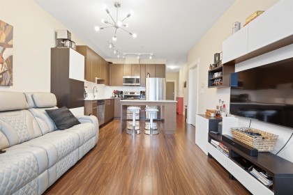 Photo 4 at 307 - 2351 Kelly Avenue, Central Pt Coquitlam, Port Coquitlam