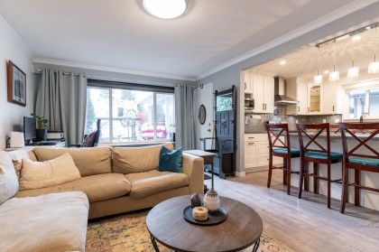 Photo 2 at 3557 Handley Crescent, Lincoln Park PQ, Port Coquitlam