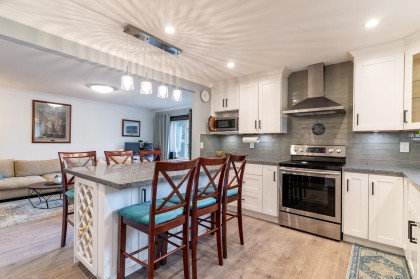 Photo 10 at 3557 Handley Crescent, Lincoln Park PQ, Port Coquitlam