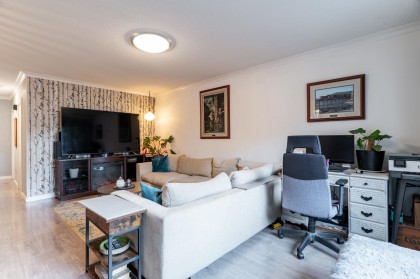 Photo 4 at 3557 Handley Crescent, Lincoln Park PQ, Port Coquitlam