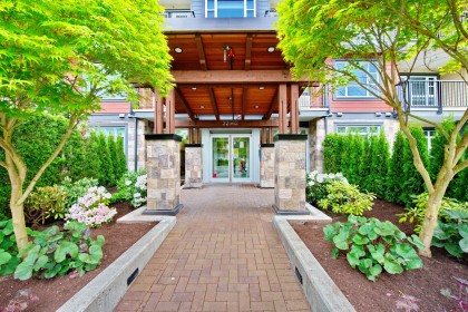 Photo 2 at 203 - 22562 121 Avenue, East Central, Maple Ridge