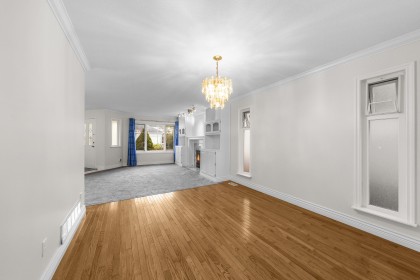 Photo 7 at 3731 Bracewell Court, Oxford Heights, Port Coquitlam