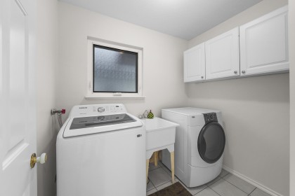 Photo 5 at 3731 Bracewell Court, Oxford Heights, Port Coquitlam