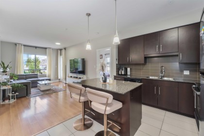 Photo 19 at 404 - 22290 North Avenue, West Central, Maple Ridge