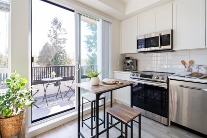 Photo 5 at 404 - 2160 Grant Avenue, Glenwood PQ, Port Coquitlam