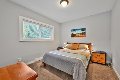 Photo 13 at 25908 124 Avenue, Websters Corners, Maple Ridge