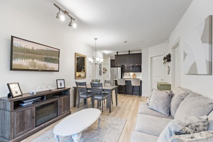 Photo 9 at 215 - 12565 190a Street, Mid Meadows, Pitt Meadows