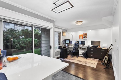 Photo 12 at 17 - 22751 Haney Bypass, East Central, Maple Ridge