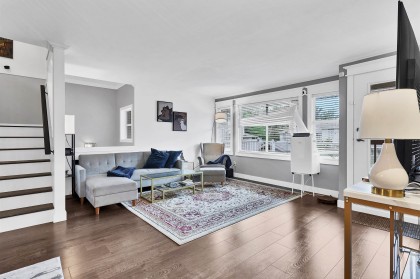 Photo 3 at 17 - 22751 Haney Bypass, East Central, Maple Ridge