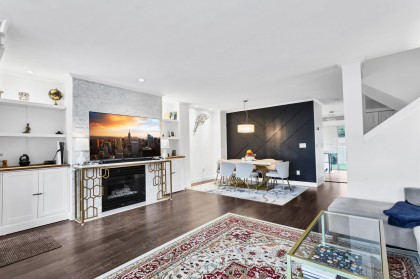 Photo 5 at 17 - 22751 Haney Bypass, East Central, Maple Ridge