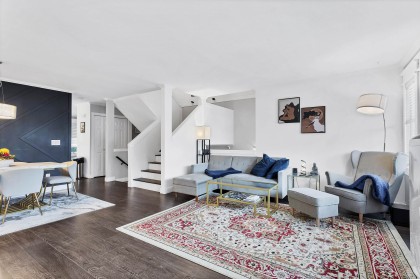 Photo 4 at 17 - 22751 Haney Bypass, East Central, Maple Ridge