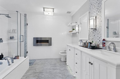 Photo 21 at 17 - 22751 Haney Bypass, East Central, Maple Ridge