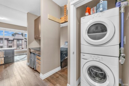 Photo 12 at 404 - 2343 Atkins Avenue, Central Pt Coquitlam, Port Coquitlam