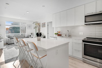 Photo 3 at 316 - 2382 Atkins Avenue, Central Pt Coquitlam, Port Coquitlam