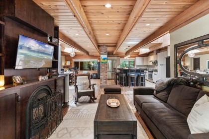 Photo 12 at 22567 127 Avenue, East Central, Maple Ridge