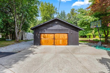 Photo 32 at 22567 127 Avenue, East Central, Maple Ridge