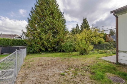 Photo 24 at 1 - 11812 Ponderosa Boulevard, Central Meadows, Pitt Meadows