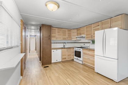 Photo 6 at 18 - 12868 229th Street, East Central, Maple Ridge