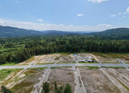 Photo 2 at 30365 Endo Avenue, Mission BC, Mission