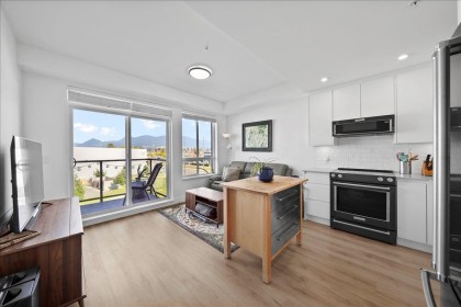 Photo 6 at 2303 - 2180 Kelly Avenue, Central Pt Coquitlam, Port Coquitlam